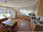 Küche im Dachgeschoss - Geräumiges Einfamilienhaus / Zweifamilienhaus – Surwold – Traumgrundstück ca. 4.695 m²