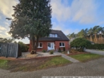 Straßenansicht - Börger – Einfamilienhaus mit Einliegerwohnung im Emsland!