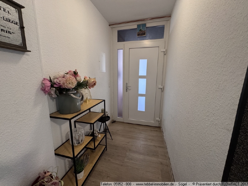 Flur - Bild II