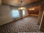 Schlafzimmer III im Dachgeschoss - Bild I - Einfamilienhaus in Börger! Viel Platz für handwerkliches Geschick!