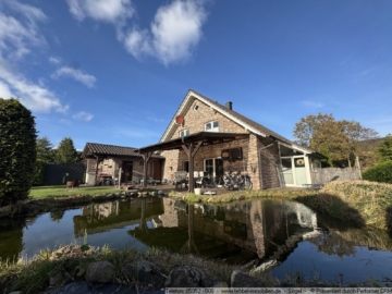 Geräumiges Einfamilienhaus mit Traumgarten in Esterwegen!, 26897 Esterwegen, Einfamilienhaus