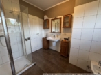 Badezimmer im Erdgeschoss