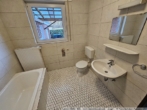 Badezimmer - Bild II