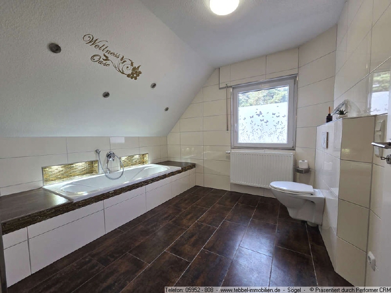 Badezimmer im Obergeschoss
