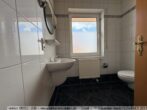 Einfamilienhaus in Esterwegen! Sehr gepflegt + viel Platz! - Gäste-WC mit Dusche