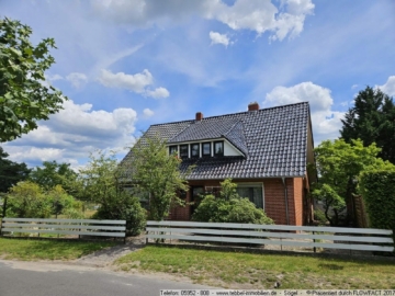 Handwerker aufgepaßt! Einfamilienhaus mit vielen Perspektiven!, 26904 Börger, Einfamilienhaus
