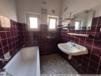 Badezimmer im EG - Bild II - *** Einfamilienhaus in Werlte! Handwerkertraum! ***