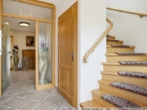 Windfang - Treppenaufgang - Sögel – Gepflegtes Wohnhaus mit großzügigem Platzangebot!