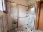 Badezimmer im Erdgeschoss - Bild II - Gepflegtes Einfamilienhaus in Sögel - vielseitiges Raumangebot!