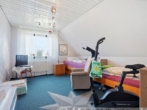 Kinderzimmer II - Papenburg – Einfamilienhaus mit separatem, kleinem Wohnhaus!